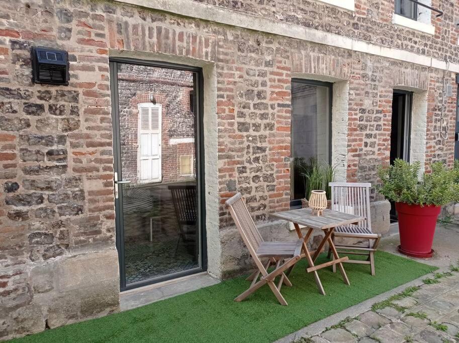 Gite Quai N 10 Saint-Valery-en-Caux Exterior photo
